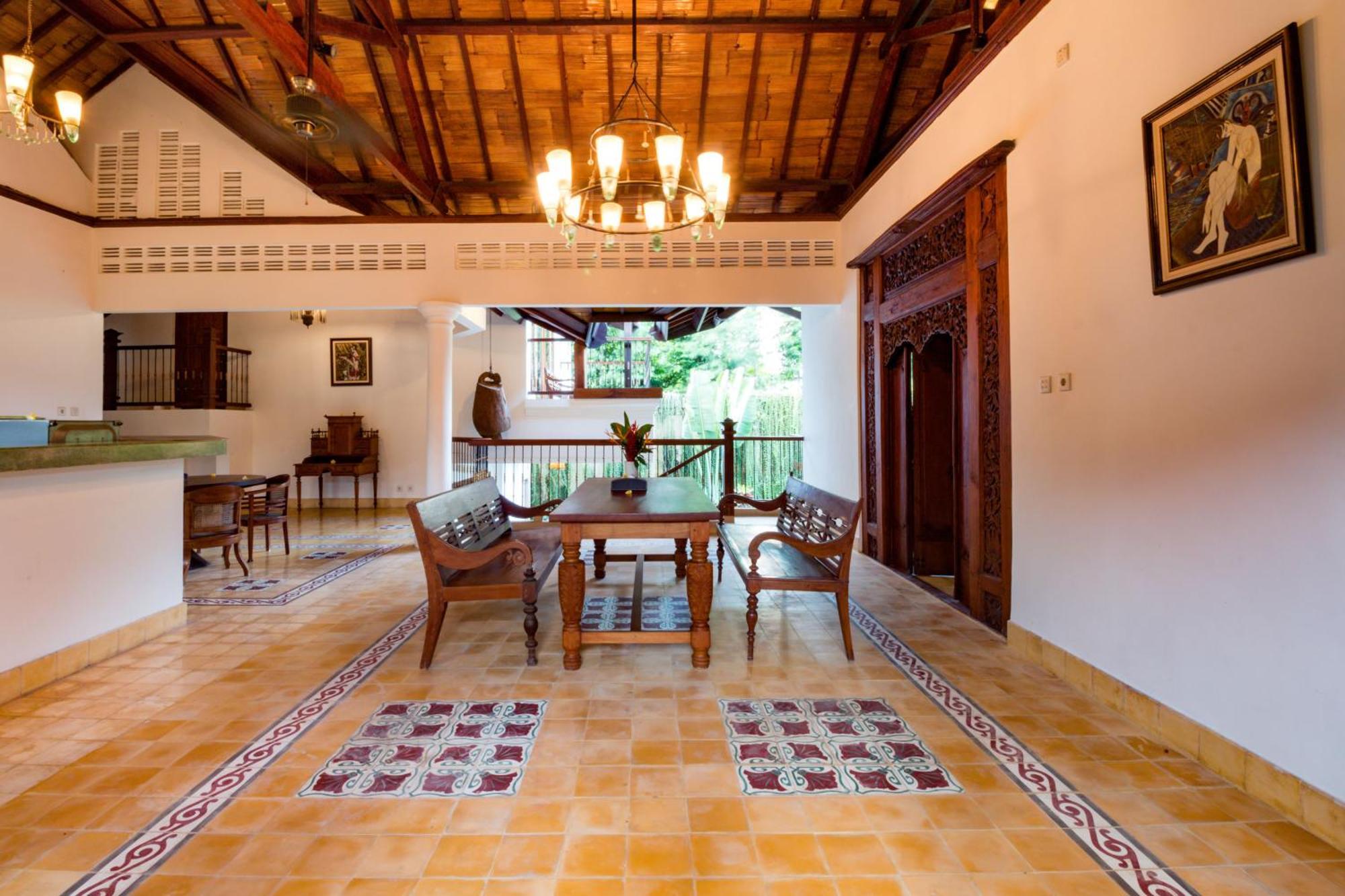 Bali Royal Heritage Villa Seminyak Exterior foto